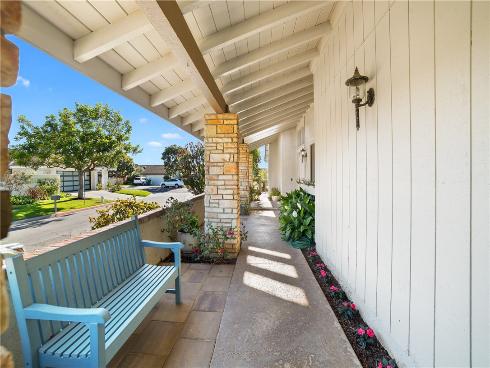 11 Jetty Drive, Corona del Mar, CA
