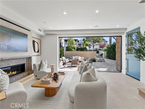 615 Poppy Avenue, Corona del Mar, CA