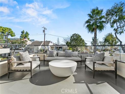 615 Poppy Avenue, Corona del Mar, CA