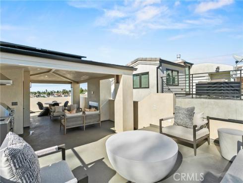 615 Poppy Avenue, Corona del Mar, CA