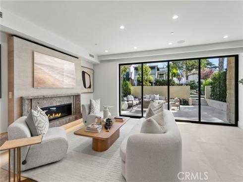 615 Poppy Avenue, Corona del Mar, CA