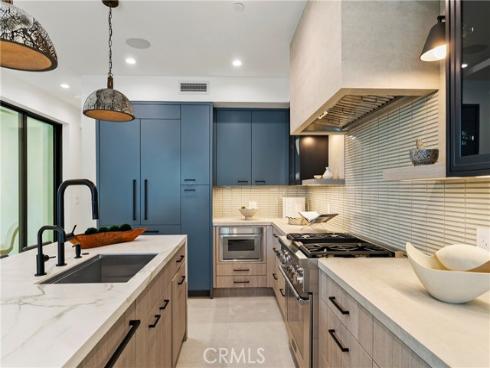 615 Poppy Avenue, Corona del Mar, CA