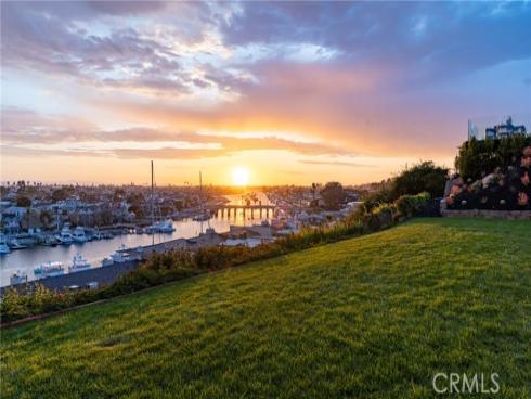 1409 Dolphin Terrace , Corona del Mar, CA