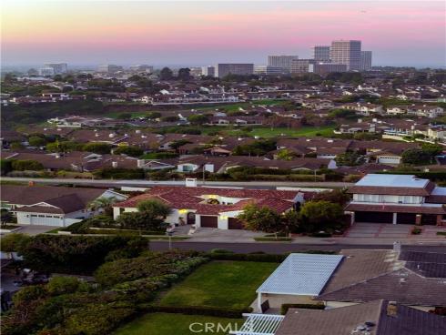 1033 Tiller , Corona del Mar, CA