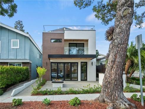 603  Larkspur Ave.  , Corona del Mar, CA