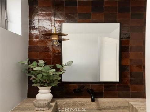 512 Marigold Avenue, Corona del Mar, CA