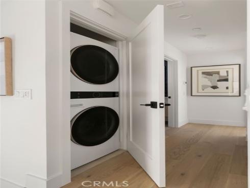 512 Marigold Avenue, Corona del Mar, CA