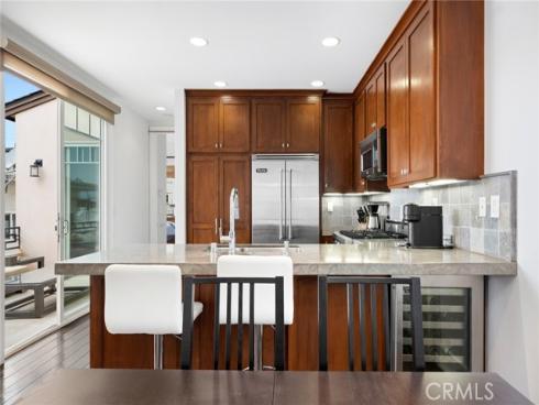 417 Poinsettia Avenue, Corona del Mar, CA