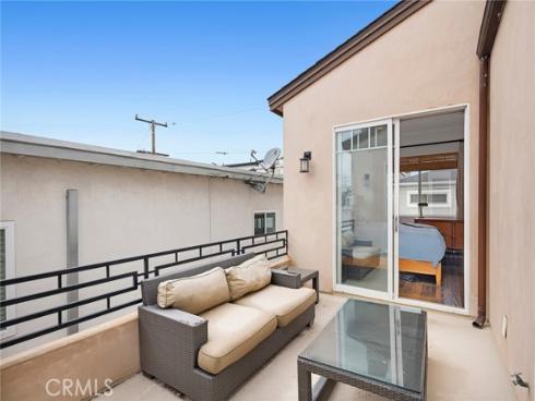 417 Poinsettia Avenue, Corona del Mar, CA