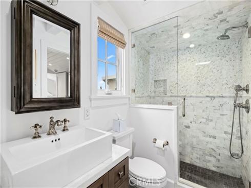 718  Poinsettia  , Corona del Mar, CA