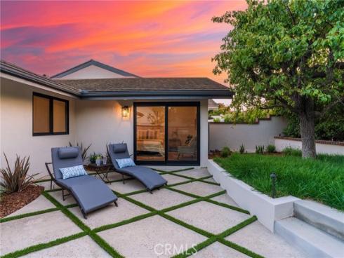 35 Beachcomber Drive, Corona del Mar, CA