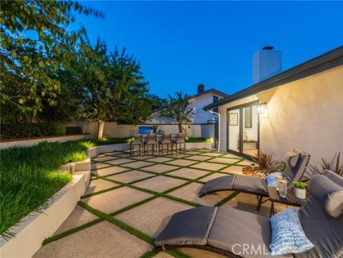 35 Beachcomber Drive, Corona del Mar, CA