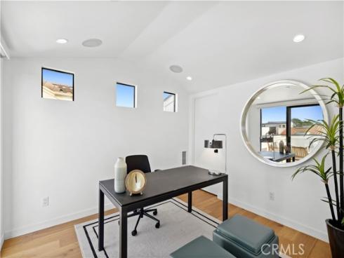 608 Orchid Avenue, Corona del Mar, CA