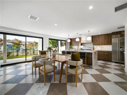 5 Curl , Corona del Mar, CA