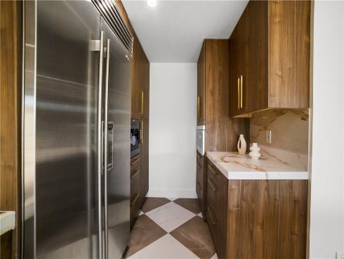 5 Curl , Corona del Mar, CA