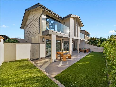 5 Curl , Corona del Mar, CA