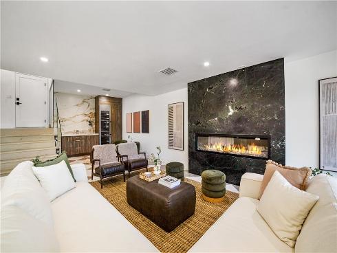 5 Curl , Corona del Mar, CA