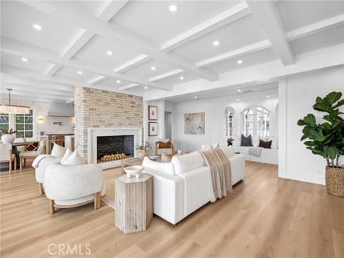 1927 Bayside Drive, Corona del Mar, CA