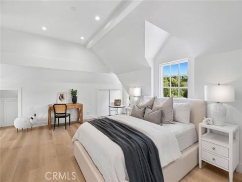 1927 Bayside Drive, Corona del Mar, CA