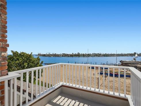 1927 Bayside Drive, Corona del Mar, CA