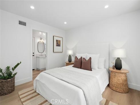 1927 Bayside Drive, Corona del Mar, CA