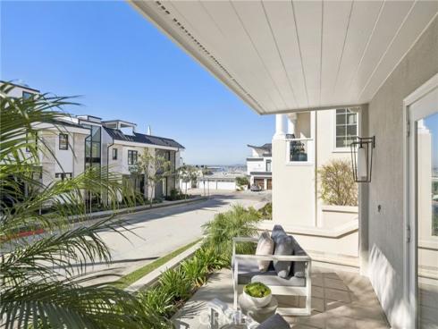 2520  Seaview   Avenue, Corona del Mar, CA