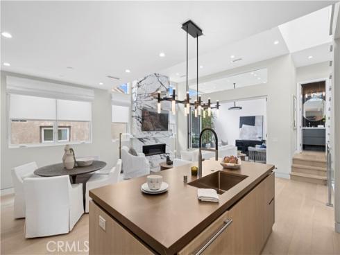 508  Acacia  , Corona del Mar, CA