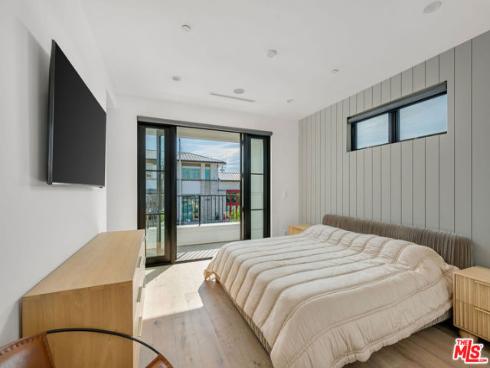 413  Marigold   Avenue, Corona del Mar, CA