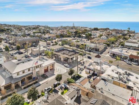 413  Marigold   Avenue, Corona del Mar, CA