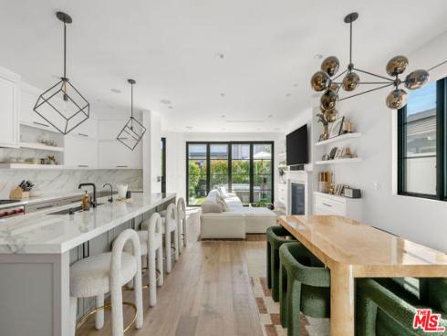 413  Marigold   Avenue, Corona del Mar, CA