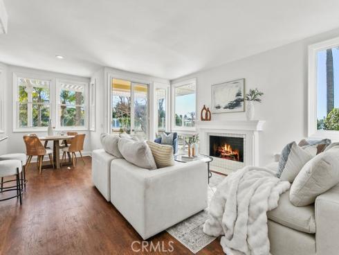 19 Harbor Pointe , Corona del Mar, CA