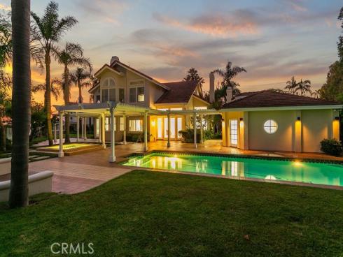 19 Harbor Pointe , Corona del Mar, CA