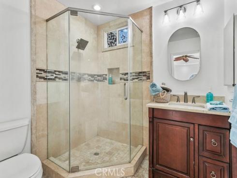 19 Harbor Pointe , Corona del Mar, CA