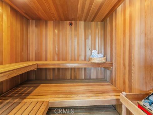 19 Harbor Pointe , Corona del Mar, CA