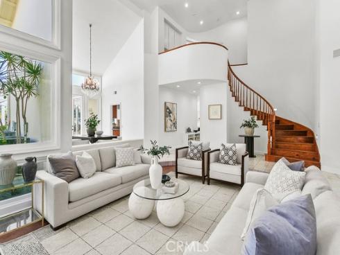 19 Harbor Pointe , Corona del Mar, CA