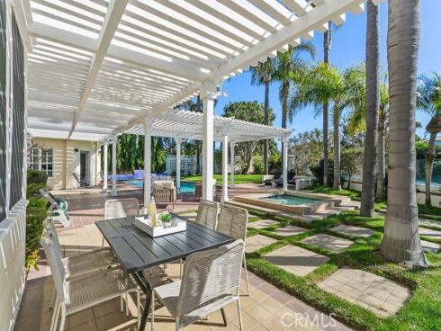 19 Harbor Pointe , Corona del Mar, CA