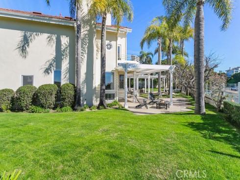 19 Harbor Pointe , Corona del Mar, CA