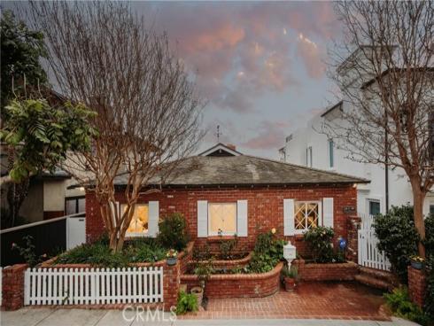 216  Poppy   Avenue, Corona del Mar, CA