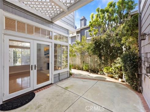 3610 Daffodil Avenue, Corona del Mar, CA