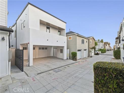 605  Carnation  , Corona del Mar, CA