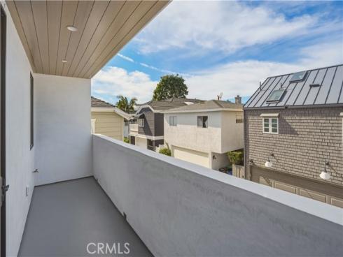 605  Carnation  , Corona del Mar, CA