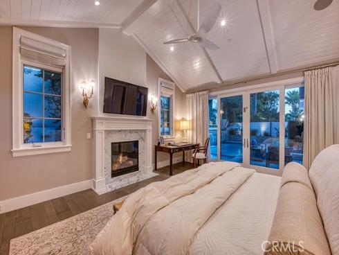 712  K Thanga  , Corona del Mar, CA