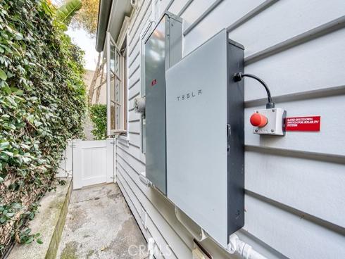 712  K Thanga  , Corona del Mar, CA