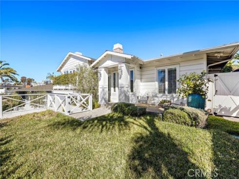 433  Seaward   Road, Corona del Mar, CA