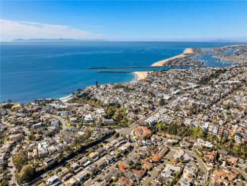 433  Seaward   Road, Corona del Mar, CA