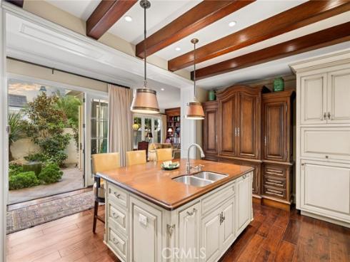 213  Jasmine  , Corona del Mar, CA