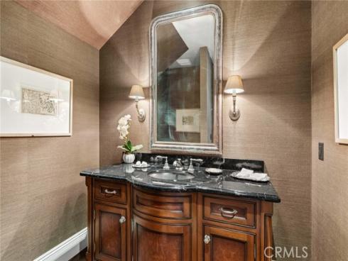 213  Jasmine  , Corona del Mar, CA