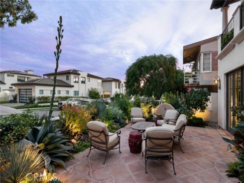 213  Jasmine  , Corona del Mar, CA