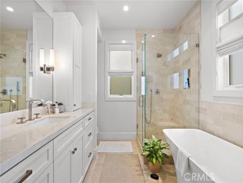 711  Marigold  , Corona del Mar, CA