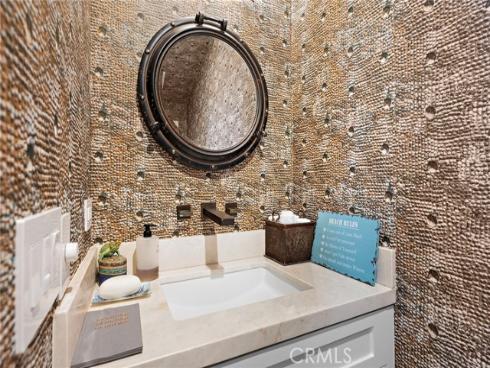 711  Marigold  , Corona del Mar, CA